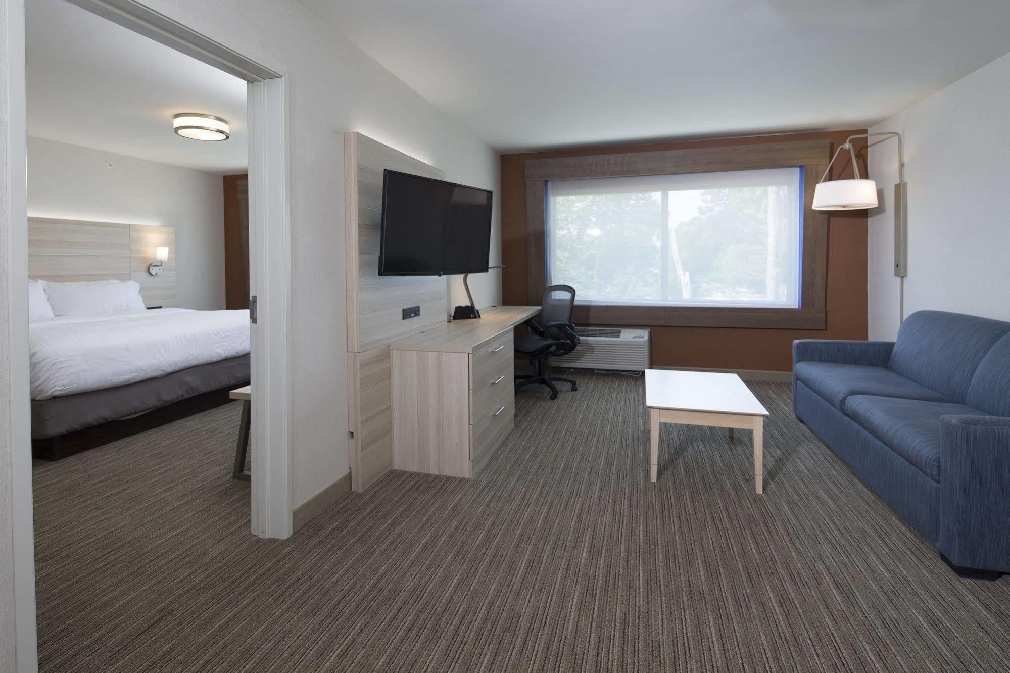 Holiday Inn Express & Suites La Porte By Ihg Εξωτερικό φωτογραφία