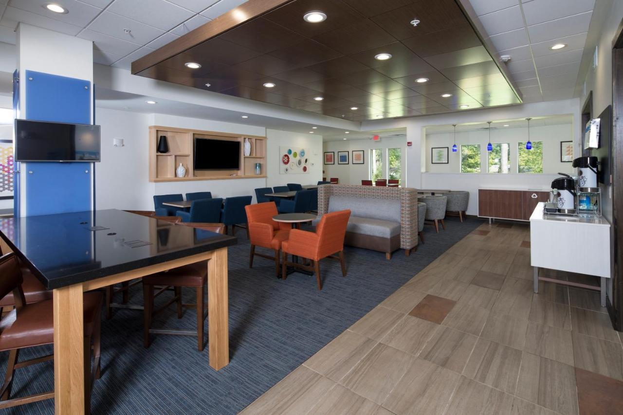 Holiday Inn Express & Suites La Porte By Ihg Εξωτερικό φωτογραφία