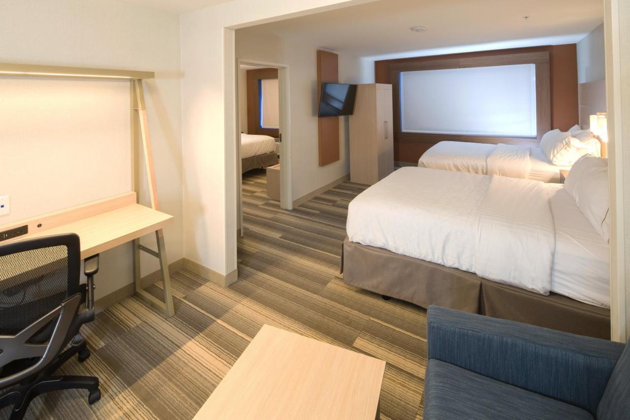 Holiday Inn Express & Suites La Porte By Ihg Εξωτερικό φωτογραφία